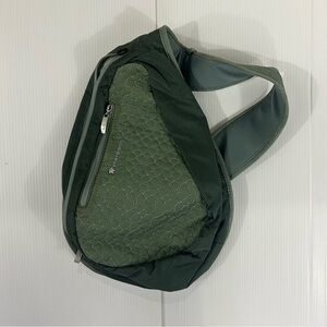 Sherpani Olive Quilted Sling Bag